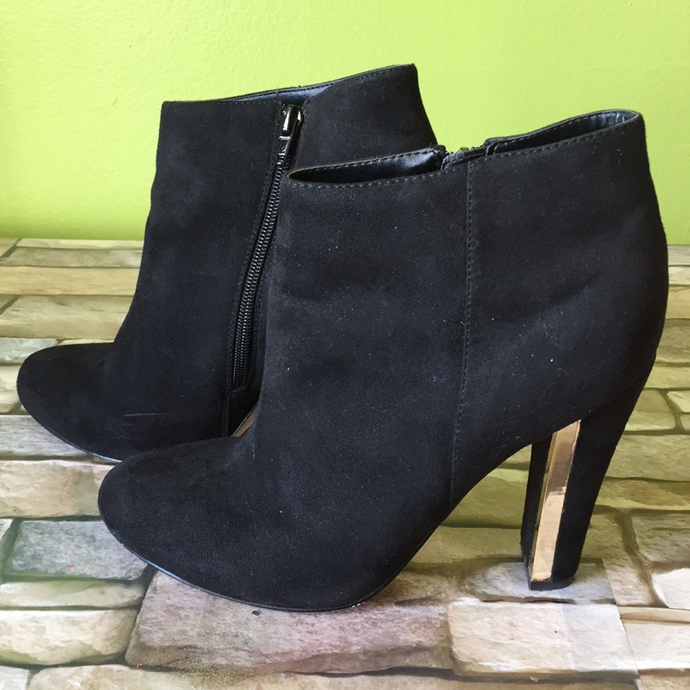 Call It Spring Black ankle boots with Gold Heels - Picture 2 of 8